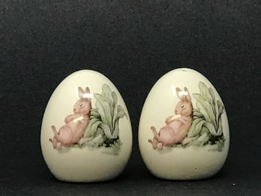 Salt & Pepper Shaker Eggs with Rabbit Decor