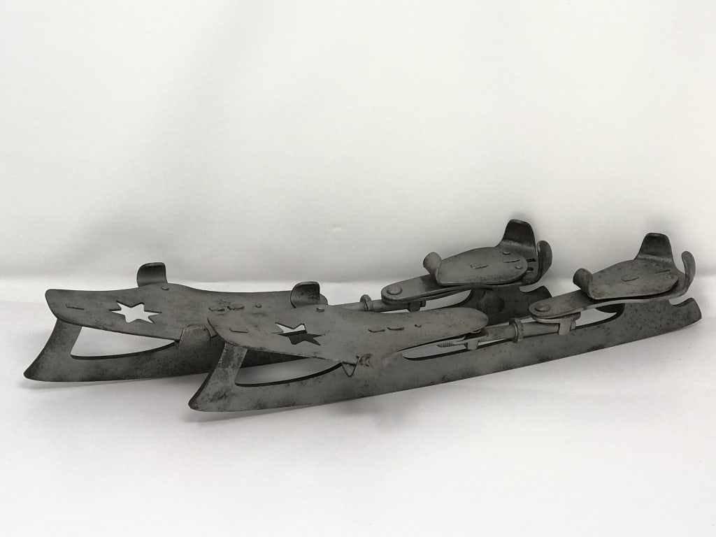 Victorian Ice Skates, US Club Skate, No. 8 (1 of 4)