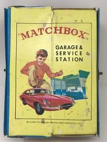 Matchbox Garage & Service Station with 4 Cars
