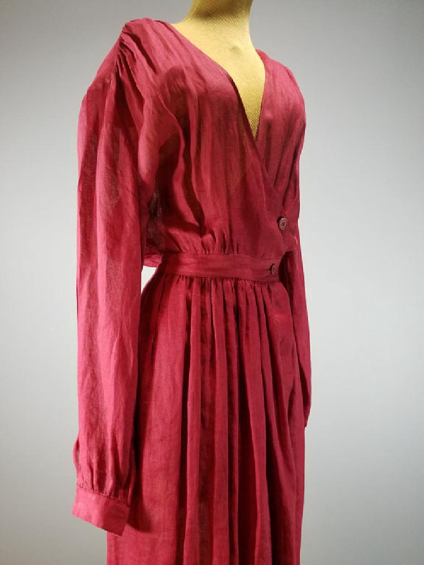 Giorgio Armani Vintage Red Linen Dress: Small 28" waist 34" bust