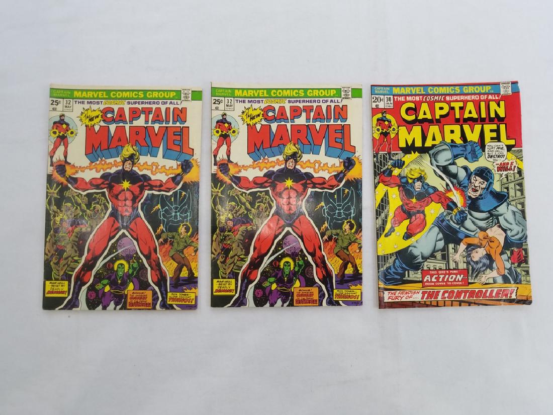 MARVEL CAPTAIN MARVEL #30 #32 x2 Comic Books (1 of 2)