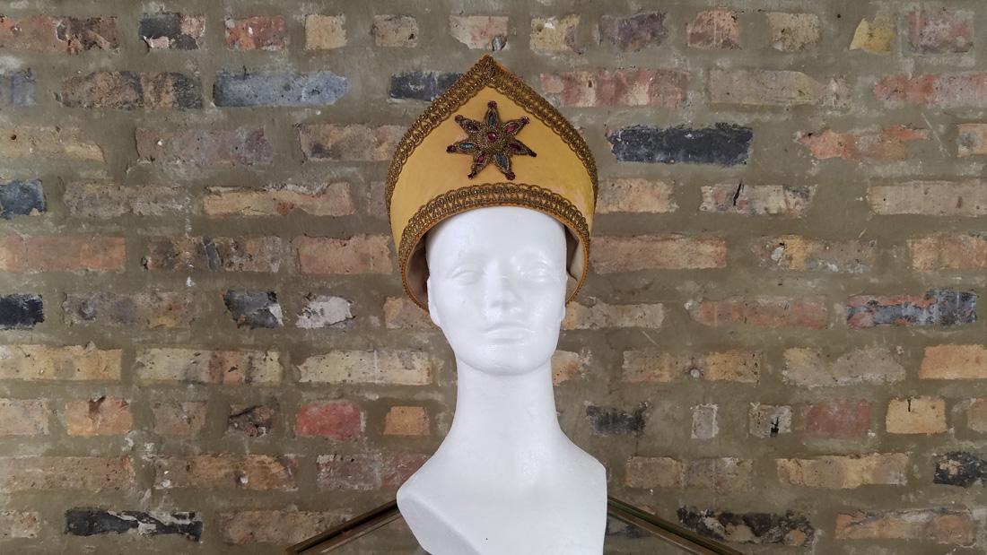 Antique Masonic Yellow Hat: c.1915 ceremonial hat from the Scottish rite.
