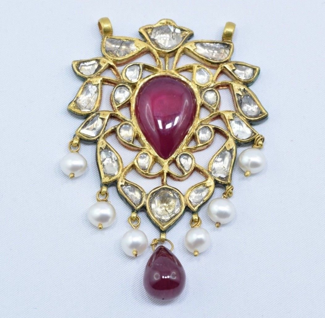 22 Kt Gold India precious gemstone Enamel pendent (1 of 6)