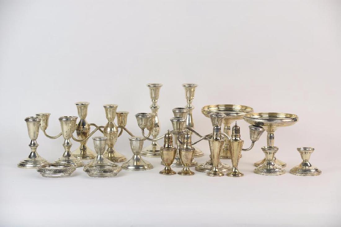 Twenty Sterling Silver Dinnerware Objects (1 of 9)