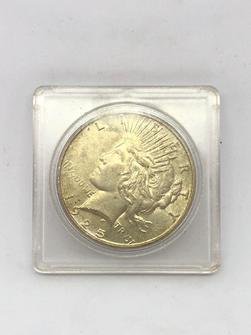 Lot of One 1925 Liberty Peace Silver Dollar (1 of 2)