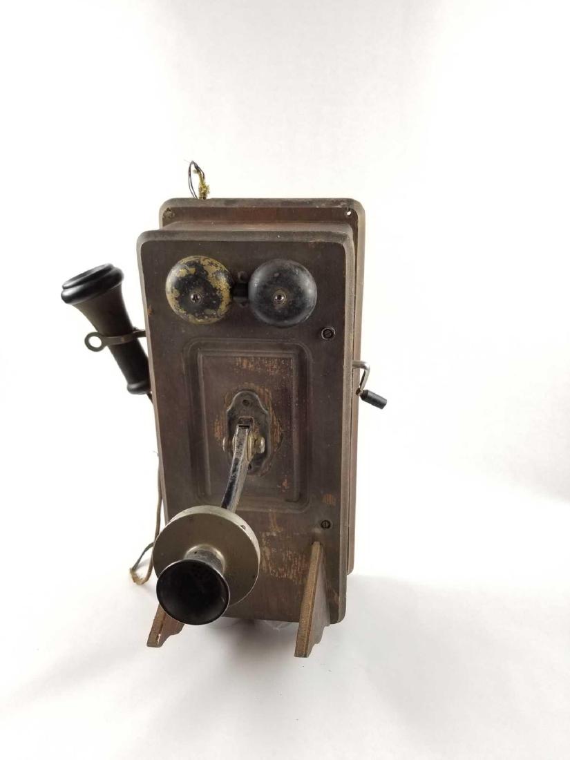 Antique Hand Cranked Wall Telephone (1 of 10)