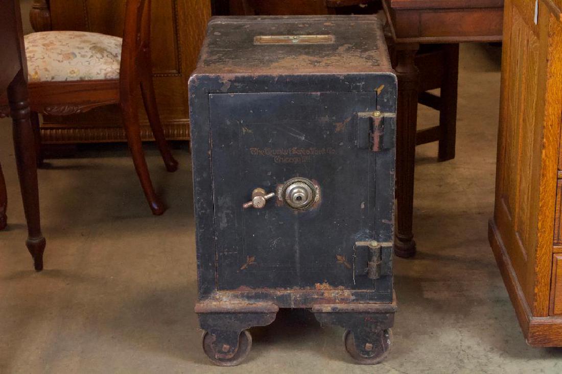 Antique Trumble Black Iron Safe (1 of 6)