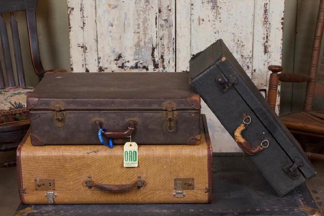 Vintage Suitcases (1 of 8)