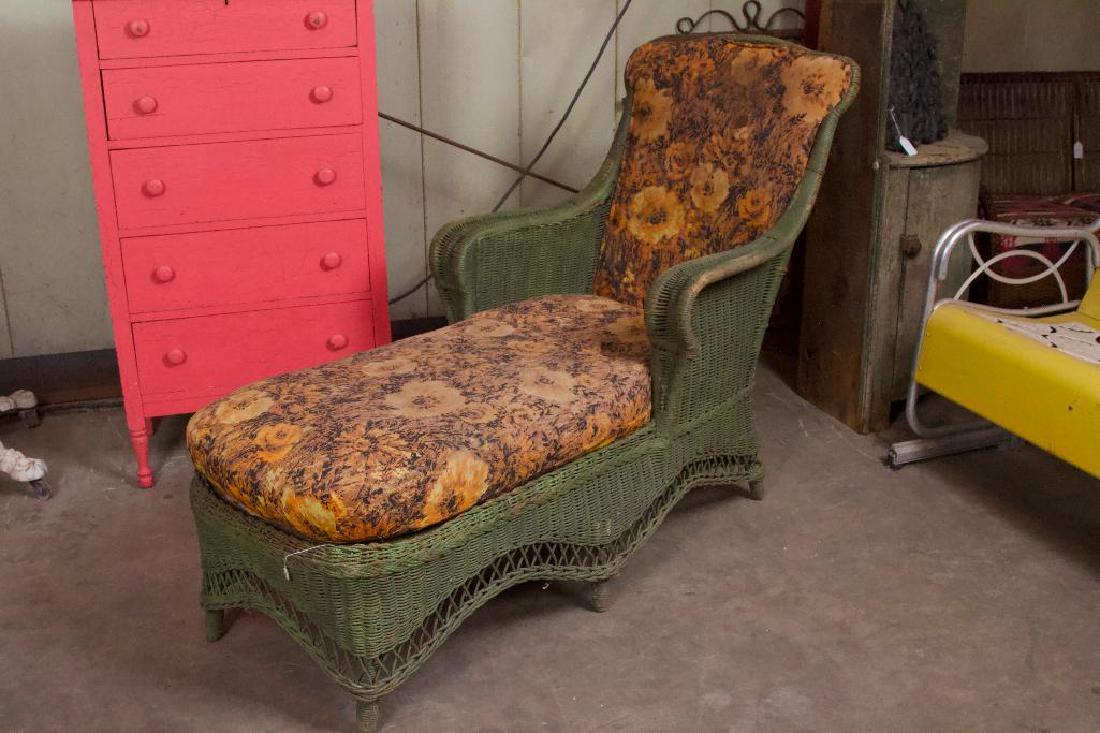 Wicker Chase Lounge with Floral Cushion (1 of 5)