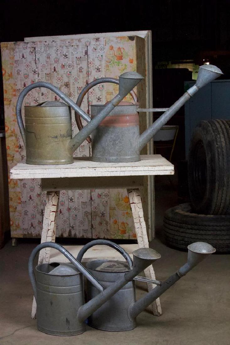 Lot of 7.5-10L Galvanized Watering Cans (1 of 6)