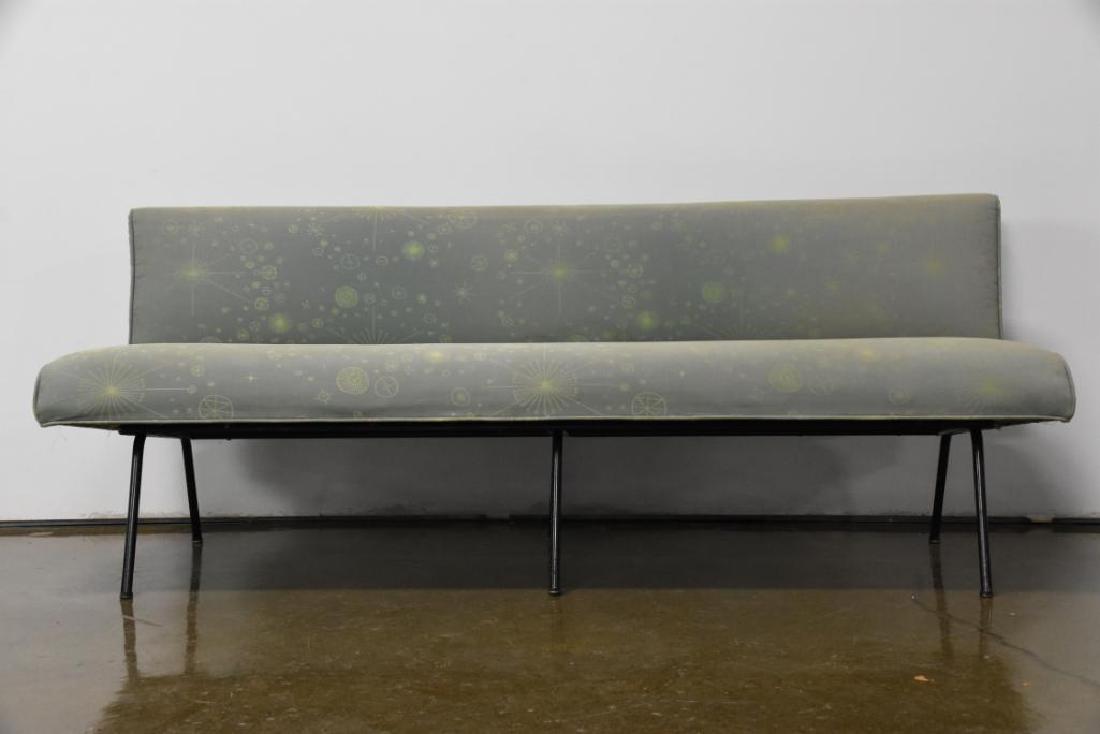 Florence Knoll Model 32 Sofa (1 of 7)