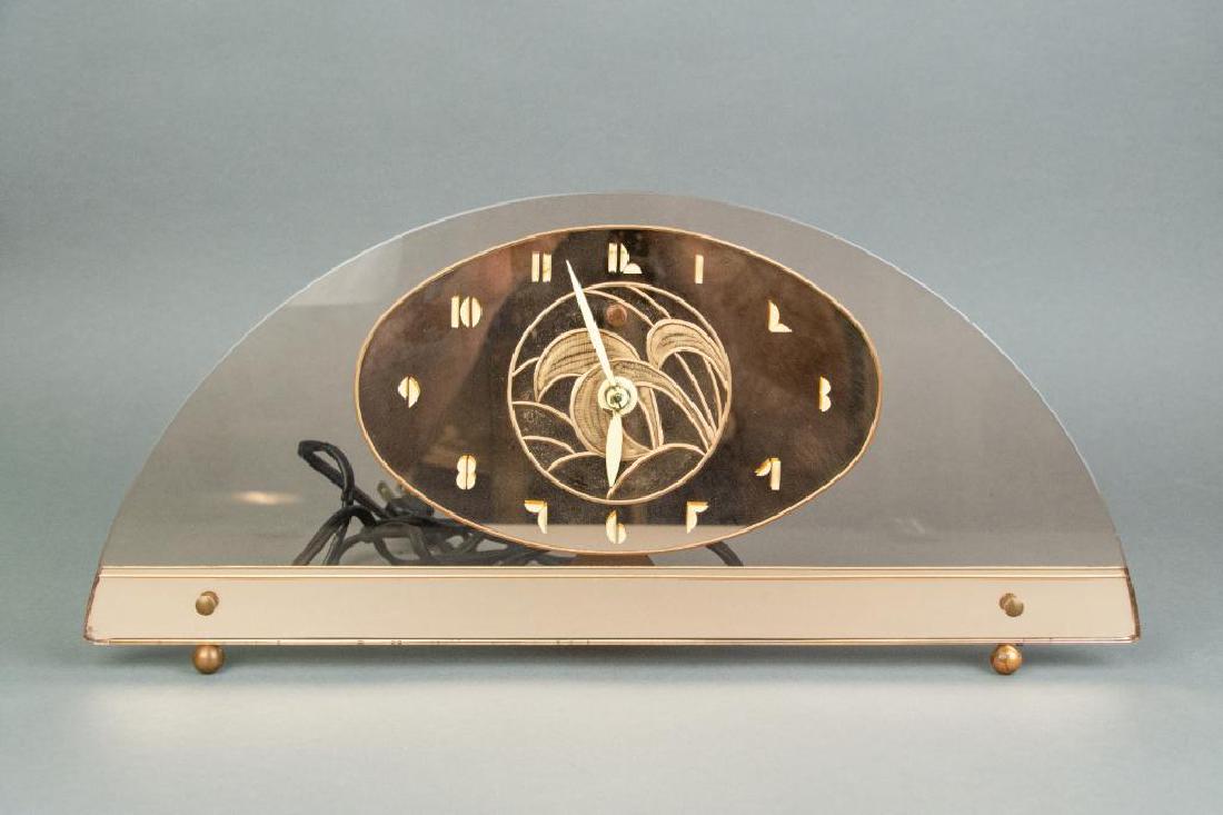General Electric Art Deco Brass And Glass Mantel Clock (1 of 6)