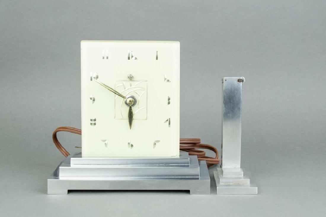 General Electric GE 1938 Art Deco 4H72 "Breton" Clock (1 of 8)