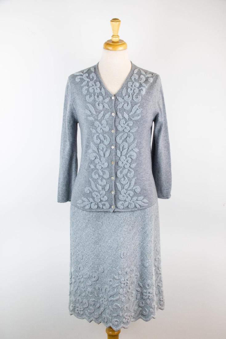 Five (5) Pc. Oscar de la Renta Clothing (1 of 19)