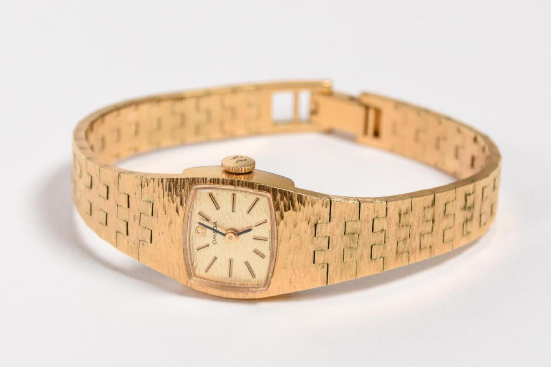 Vintage Omega Womens Watch: Vintage Omega Womens Watch. Collection: Omega SWISS MADE - Serial reads 9530**. Movement: Wind-up. Case Shape: Rectangle. Case Material: Gold-filled. Case Diameter: 15mm. Watch Height: 5mm. Hand Style