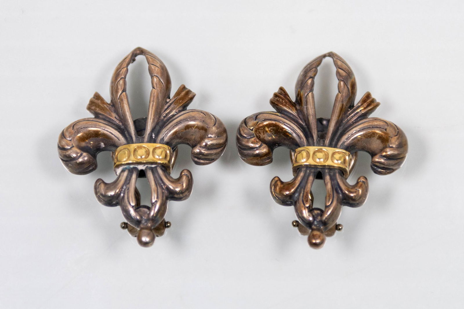 Lagos Caviar Fleur-De-Lis Clip-On Earrings (1 of 2)