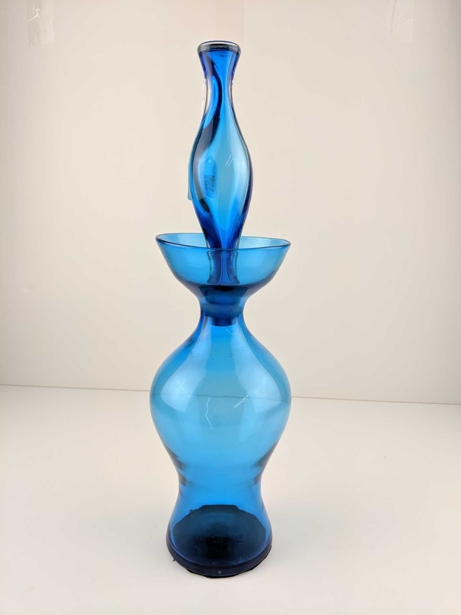 Blenko 5922L Decanter: Blenko 5922L Decanter. Turquiose. No cracks or chips. 21" Tall