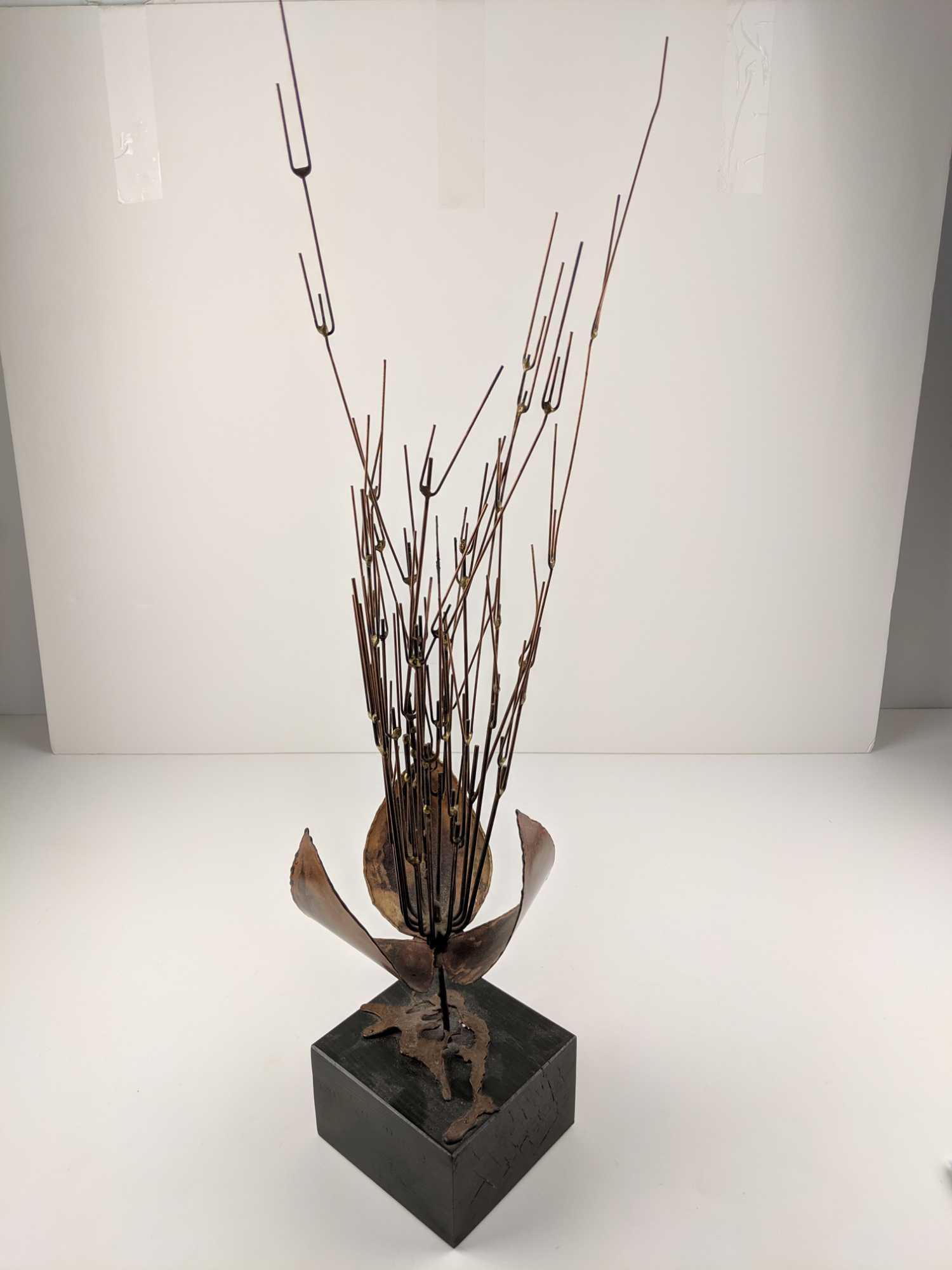C. Jere Sculpture: C. Jere Sculpture. 29" Tall