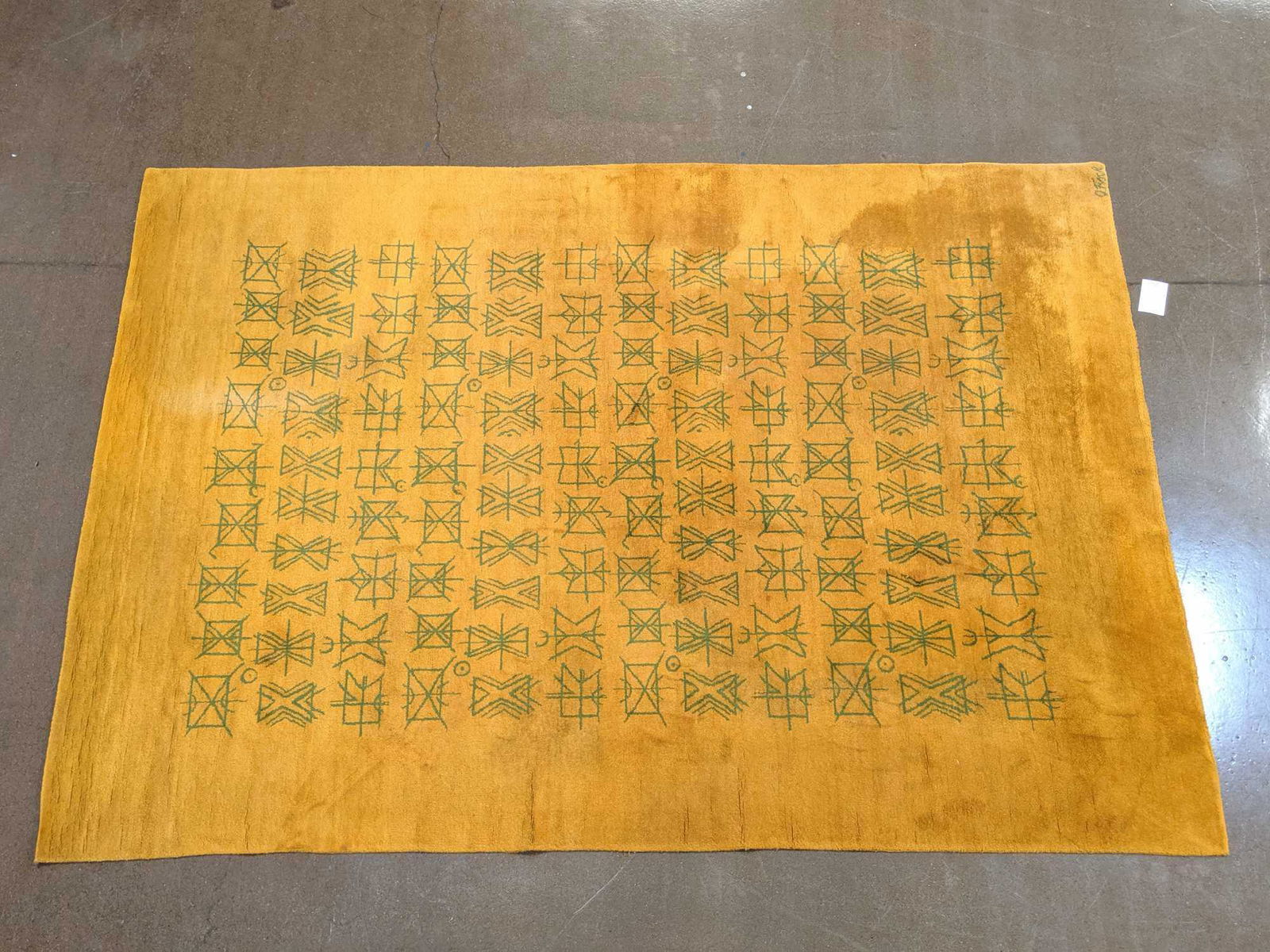 Olga Fisch Folklore Rug 1960s: Olga Fisch Folklore Rug. OLGA FISCH IS A HUNGARIAN BORN DESIGNER INFLUENCED HEAVILY BY ECUADORIAN DESIGN. 9'6" x 14' Rug has been cleaned by Hogopian in Detroit Michigan.