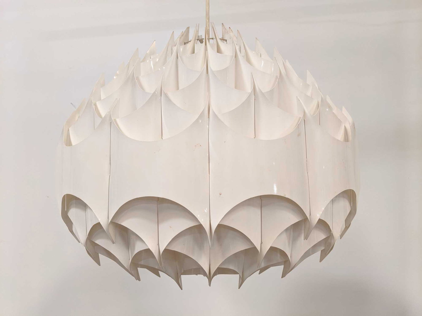 Havlova Milanda 'Rhythmic' Pendant Light for Vest of: Havlova Milanda 'Rhythmic' Pendant Light for Vest of Austria.18" Tall x 20" Wide