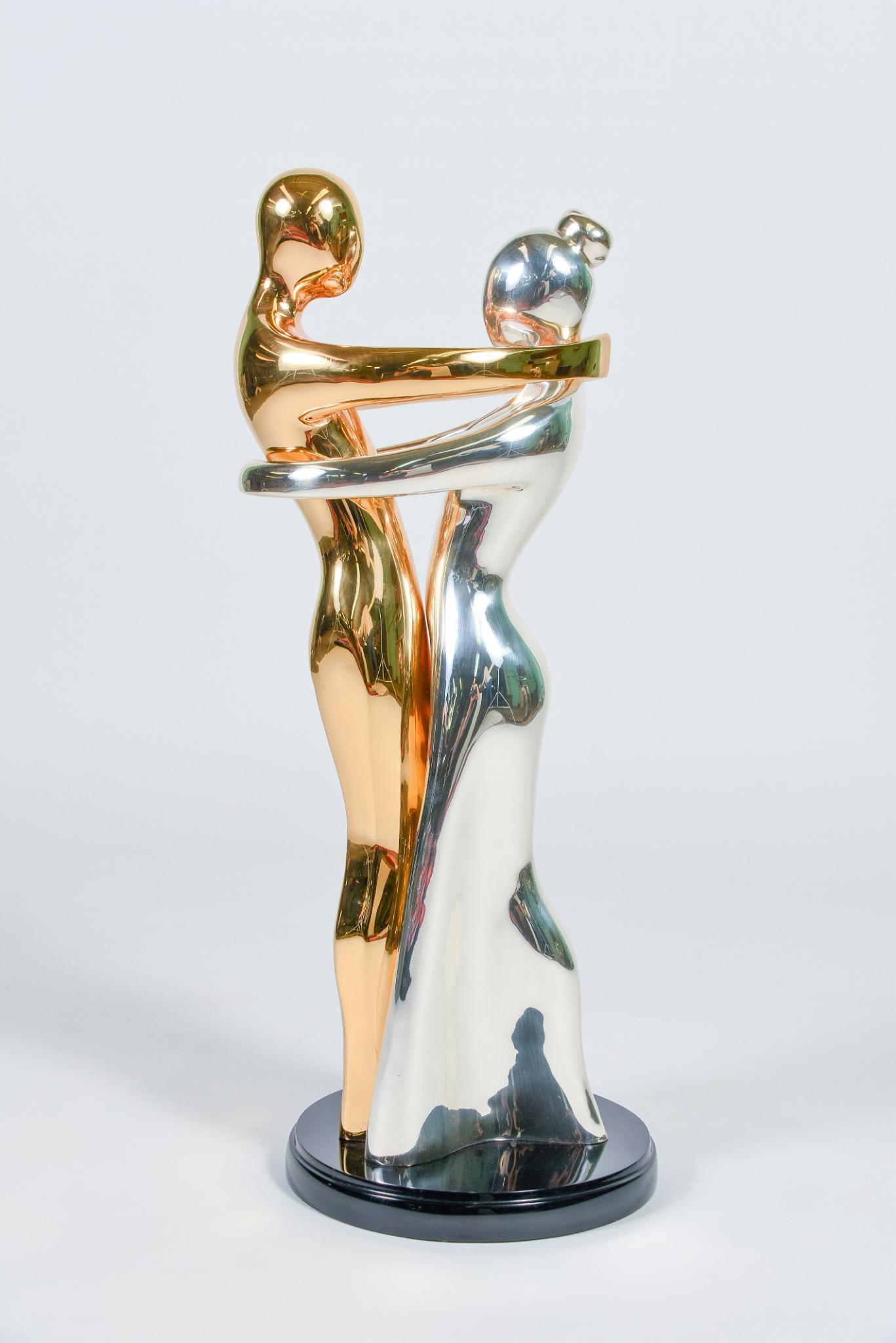 Wedding Rings Couple Statue D'Argento: Wedding Rings Couple Statue Dx39"Argento. Signed Jolly, Numbered 197/500 W9.8 x D9.8 H25.9 24.47 lb. Currently listed on Dargenta.com for $4600 NAVIS Pack and Ship will be handling the shipping of all