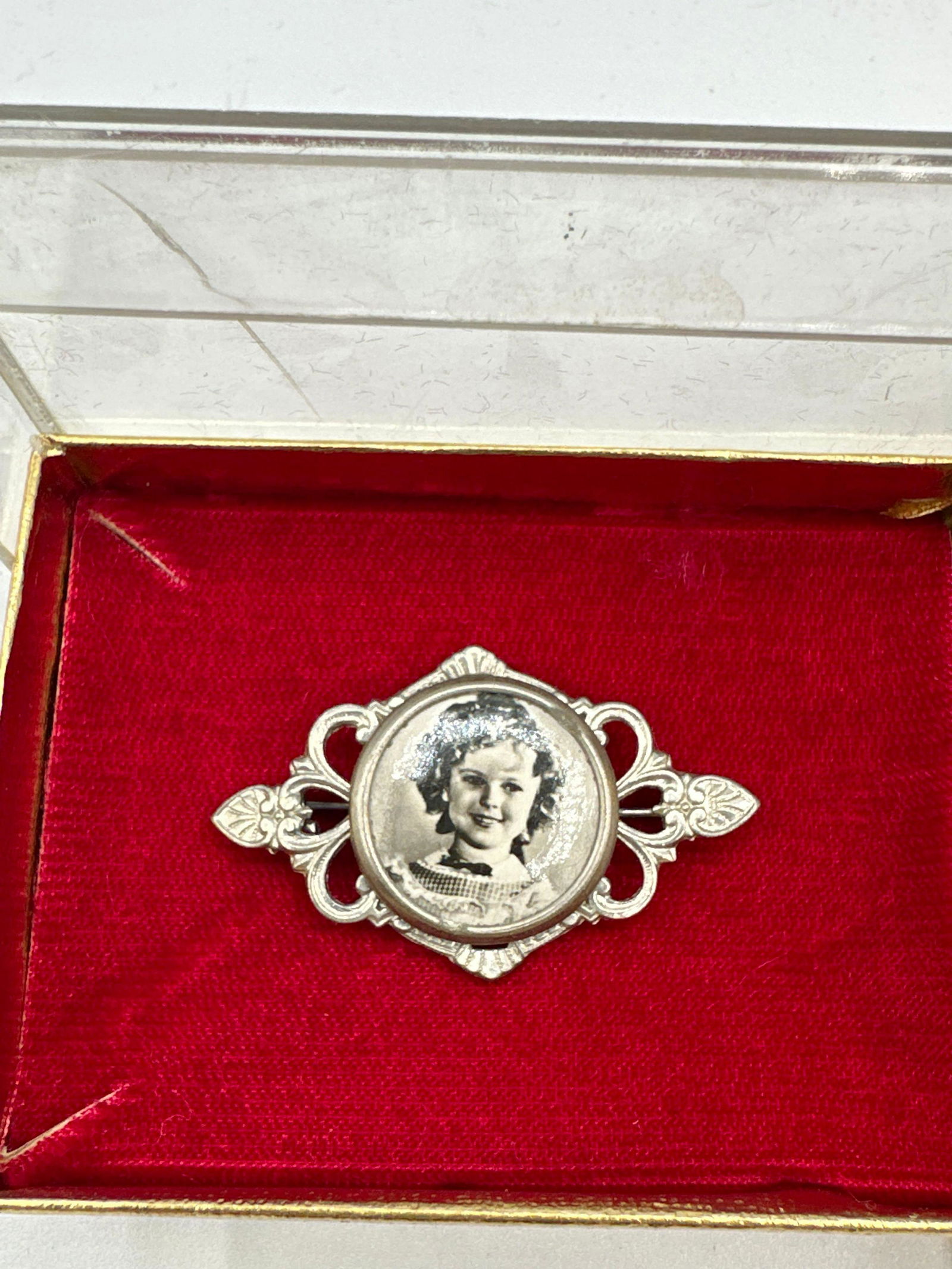 Shirley Temple fashion pins (3) (1 of 7)