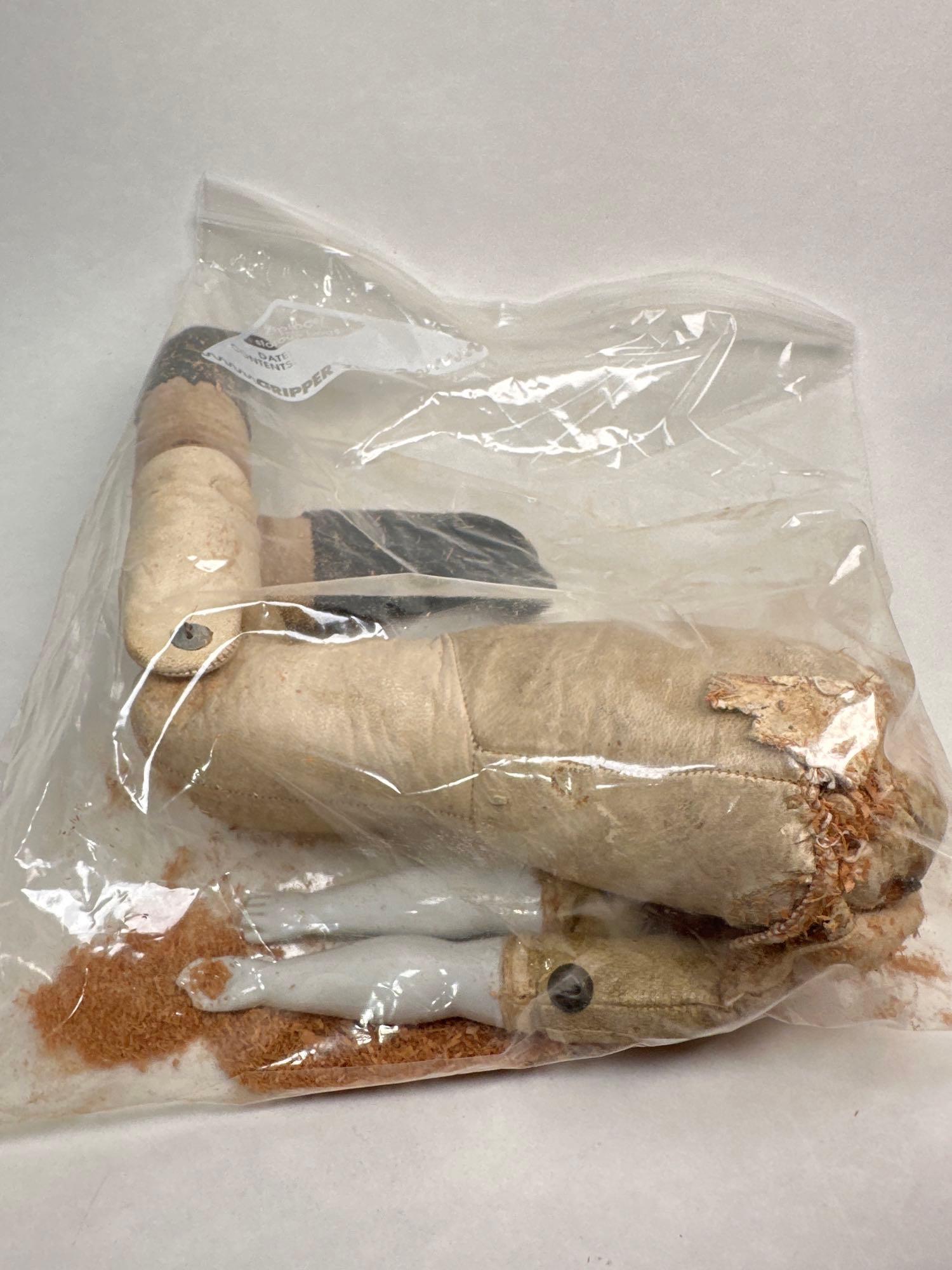 Mixed Bags Of China Head Dolls And Antique Doll Parts (1 of 4)