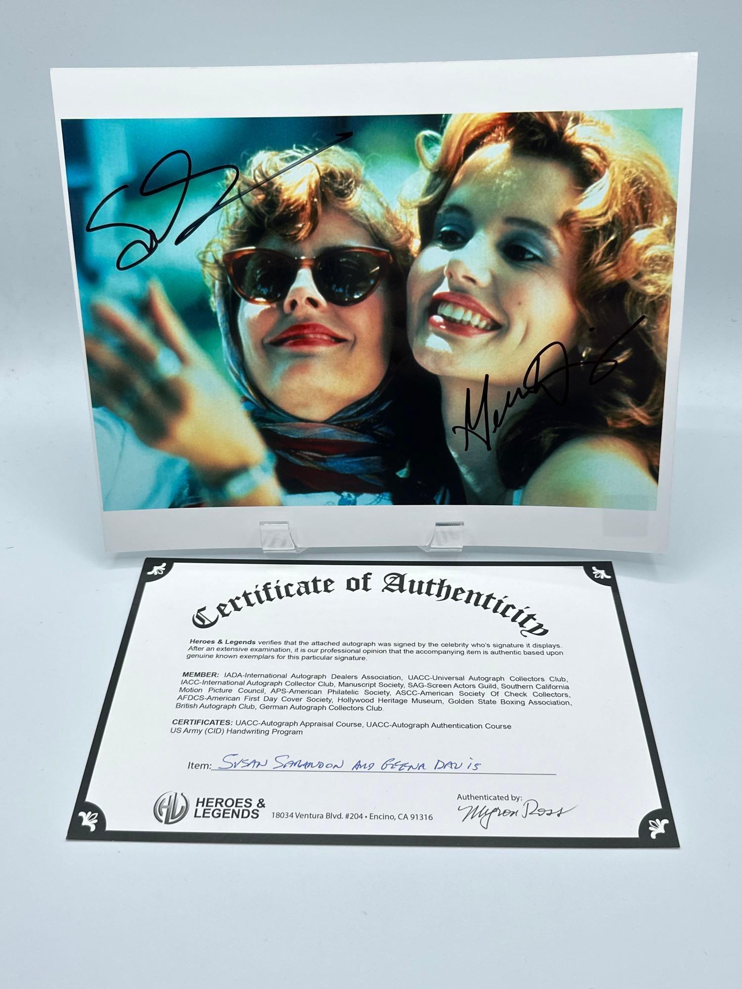 Susan Sarandon and Geena Davis signed photo (1 of 12)