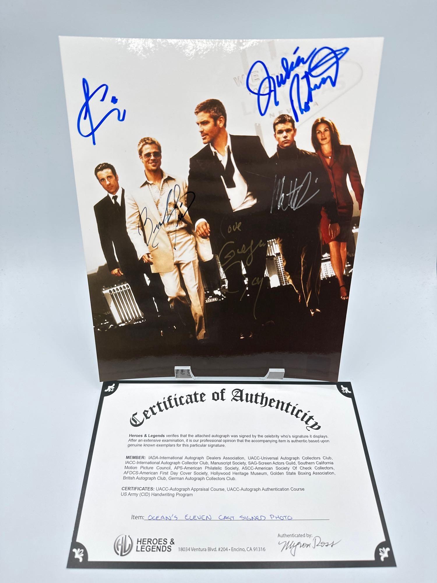 Ocean’s Eleven cast signed/autographed photo (1 of 12)