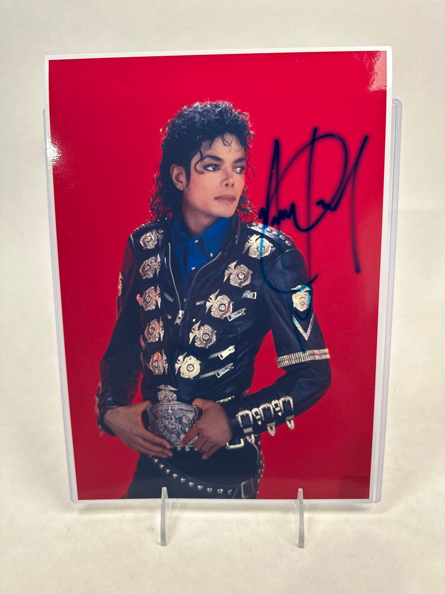 Michael Jackson’s Signed/autographed photo (1 of 11)