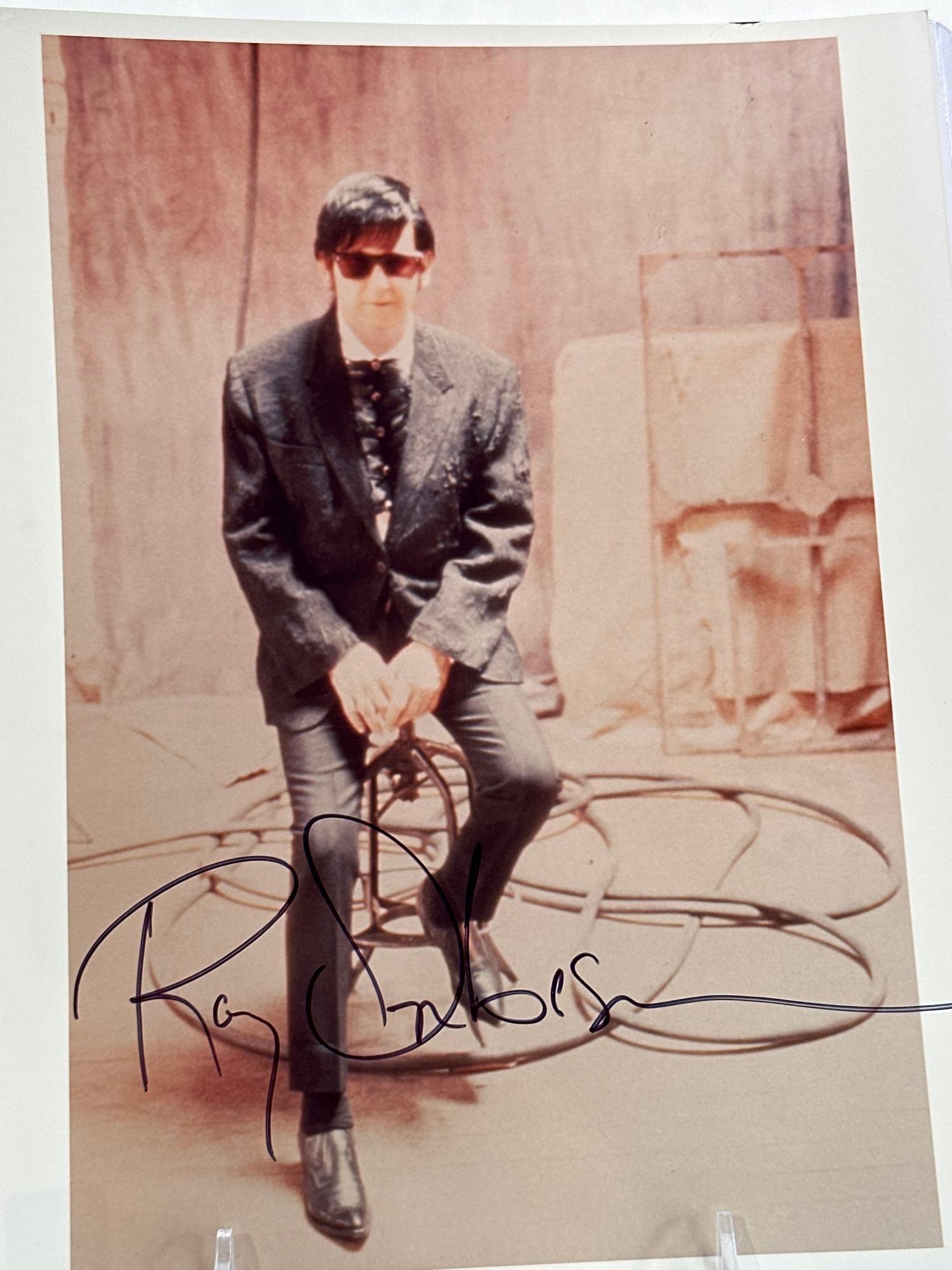 ROY ORBISON signed/autographed  8 x 10 photo certificate of authenticity (1 of 11)