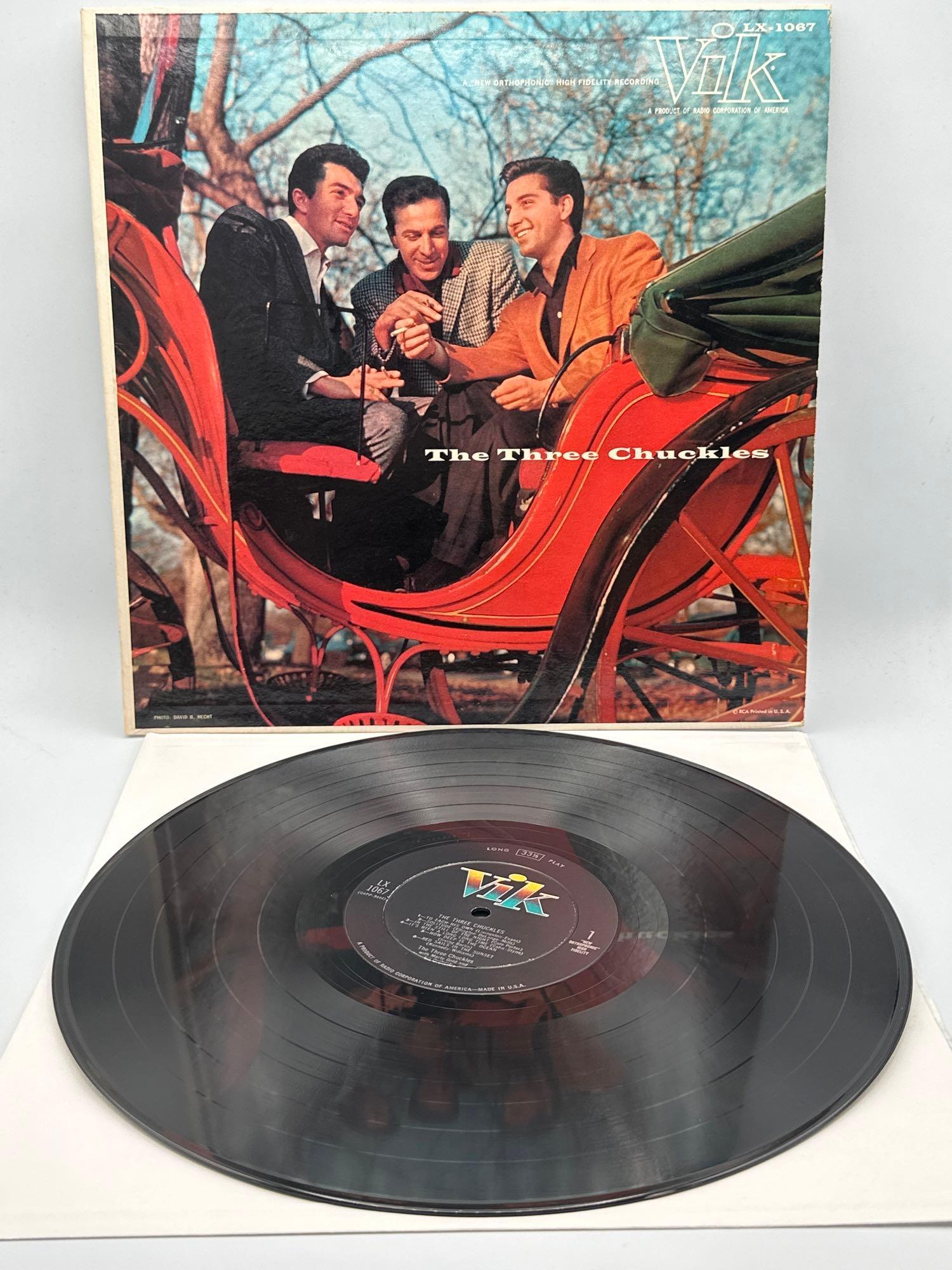 The Three Chuckles Lp Vik-1067. LP 33 1/3 (1 of 10)