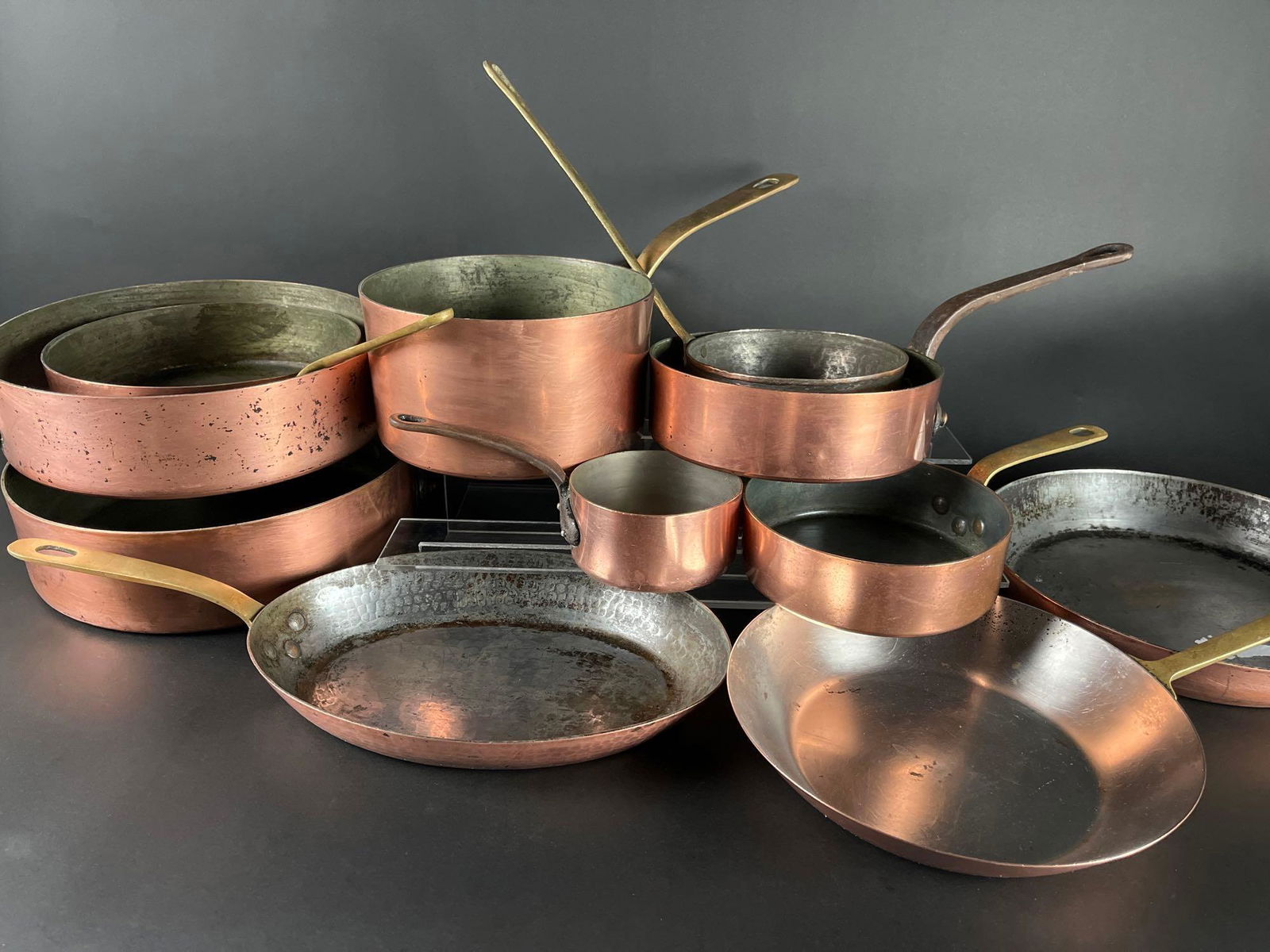 Set of 11 Vintage Copper Cooking Pans & Skillets (Various Makers) (1 of 12)