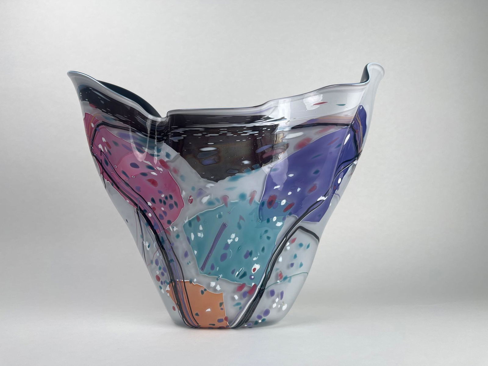 Stephan Nelson Fluted Handkerchief Vase (2000) (1 of 12)
