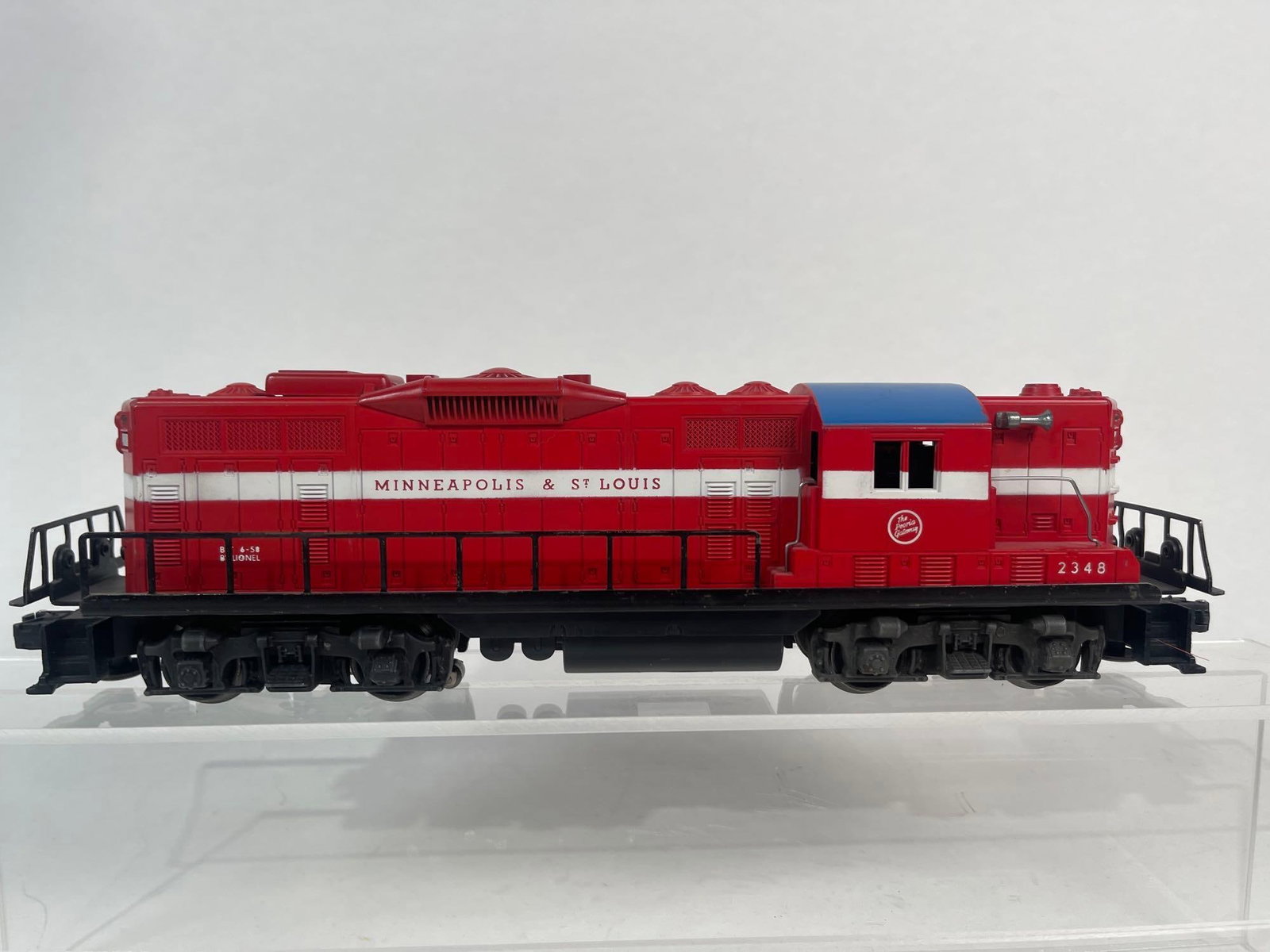 LIONEL NO. 2348 MINNEAPOLIS & ST. LOUIS GP-9 DIESEL (1 of 9)
