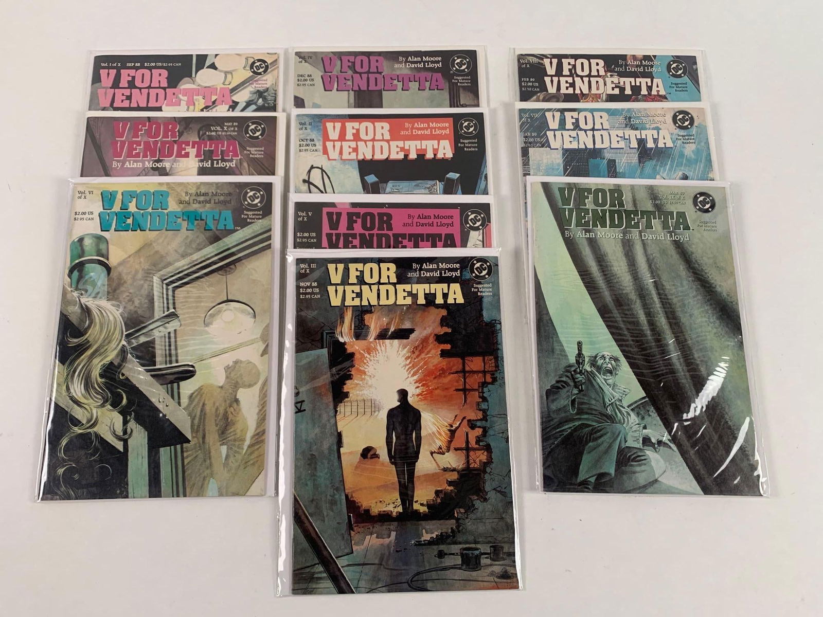 10 DC "V for Vendetta Comics"  (1988) (1 of 8)