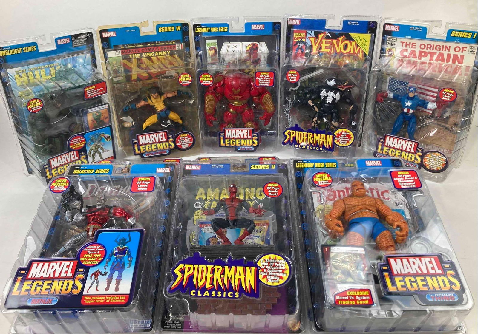 11 Marvel Action Figures with Comic Book Attached ( ToyBiz ) (1 of 5)