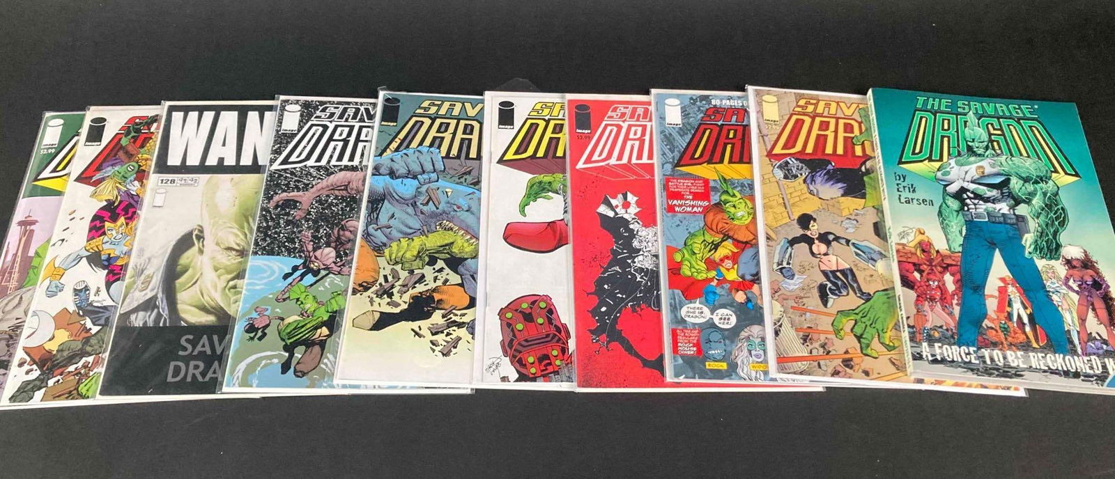 Lot of 10 Savage Dragon Comic Books (1 of 11)