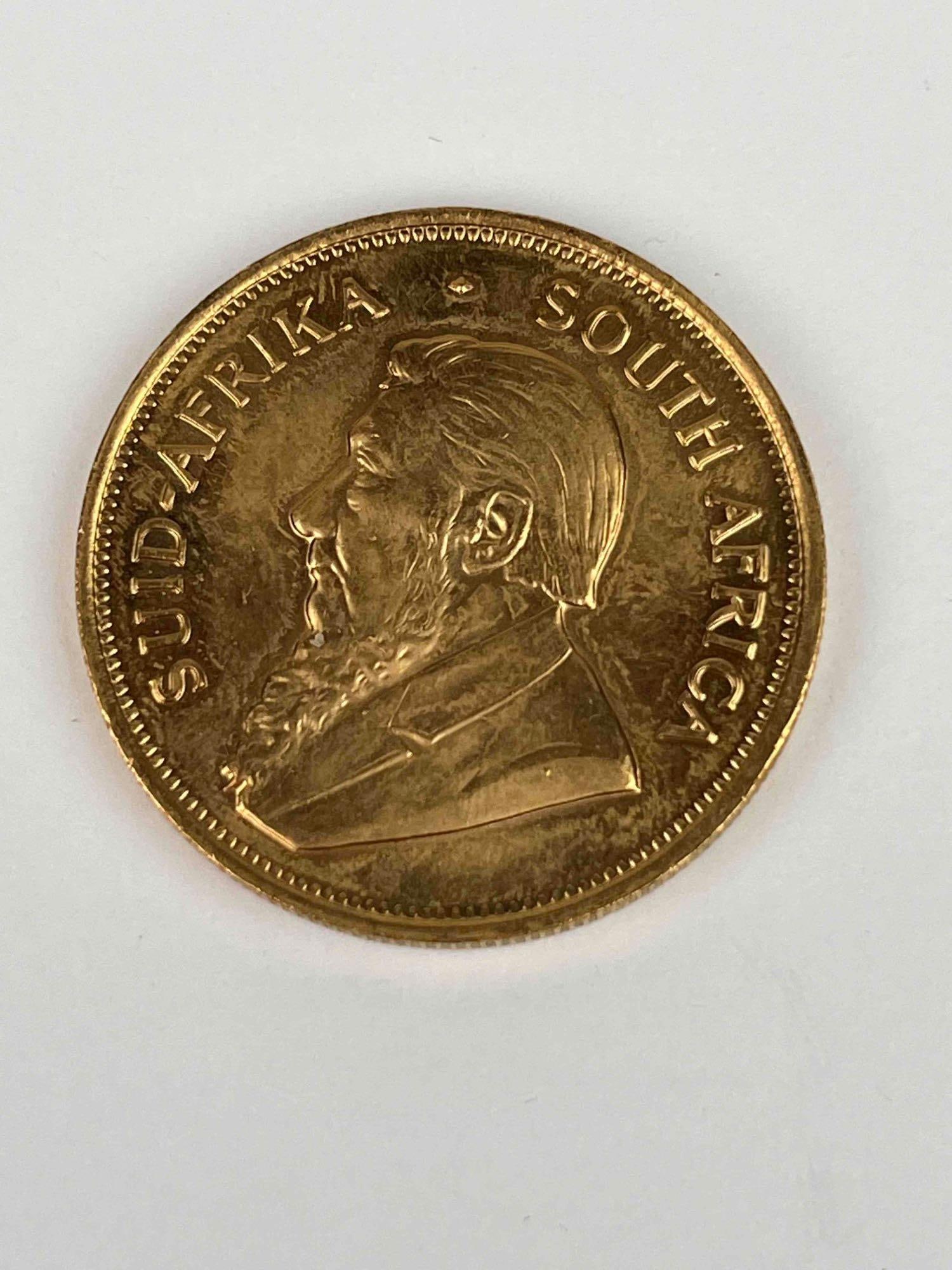 1975 1 OZ South African Gold Krugerrand Coin (1 of 2)