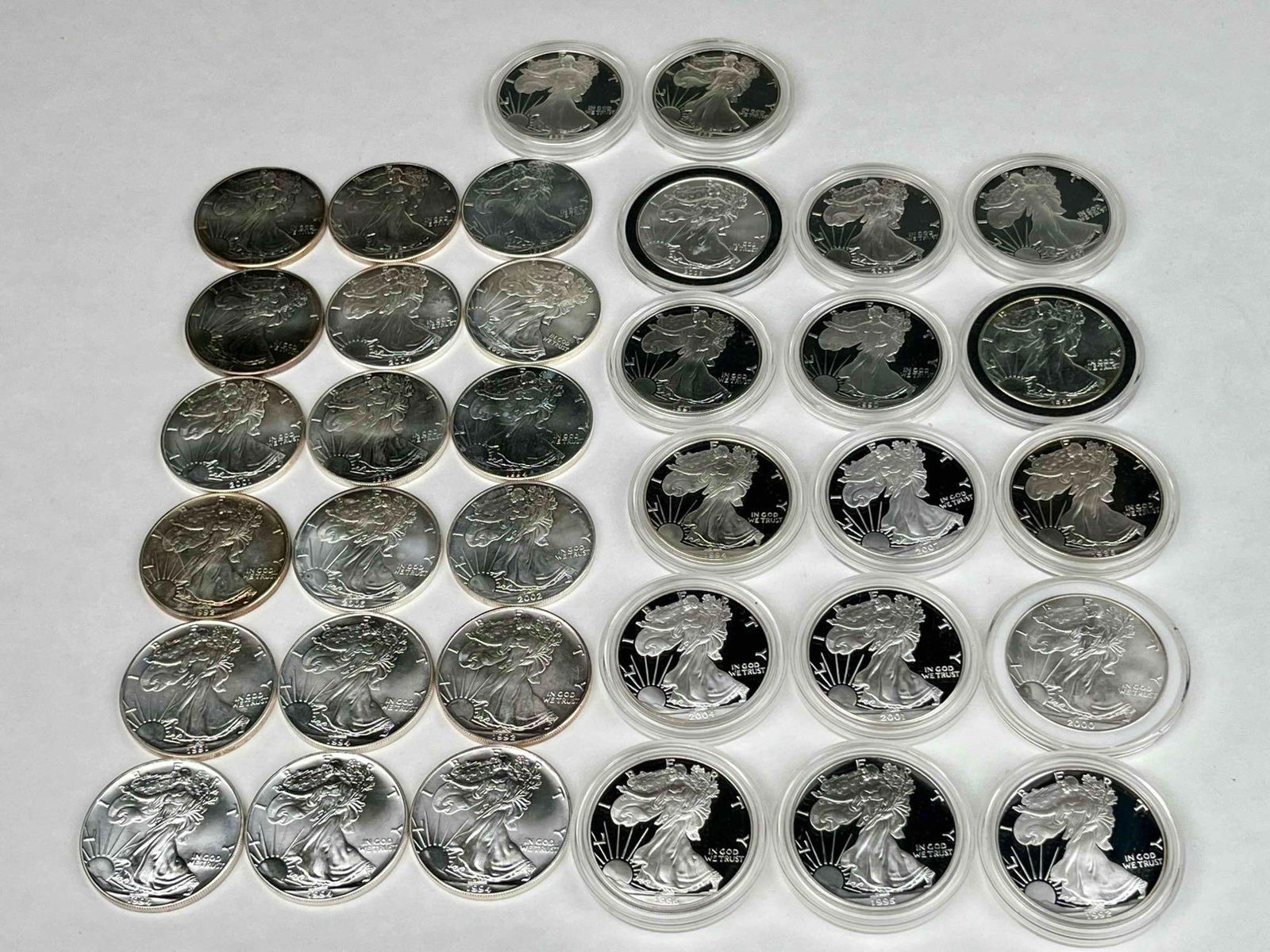 35 American Silver Eagles 35oz (1 of 5)