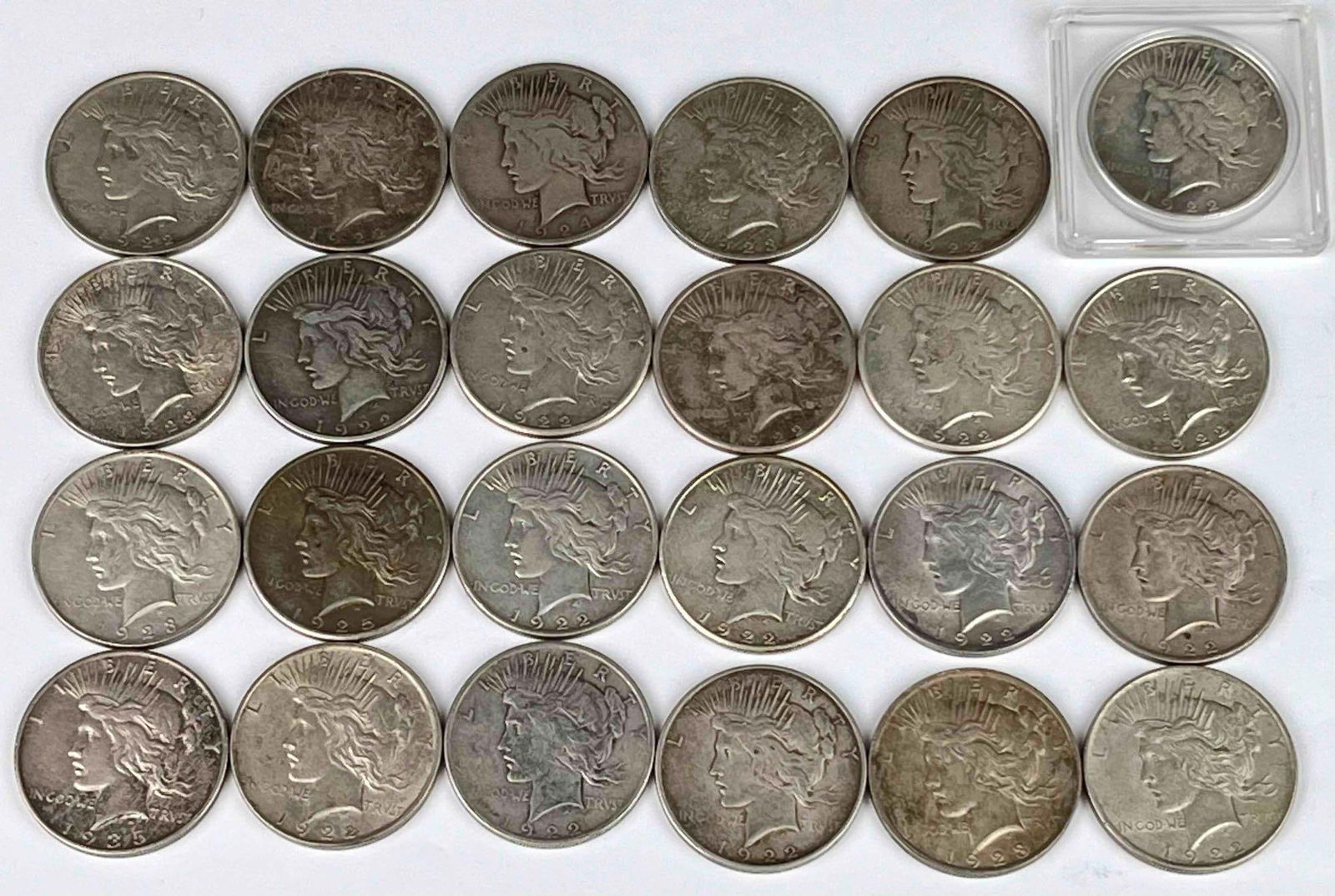 Lot of 24 Peace Silver Dollars (1 of 4)