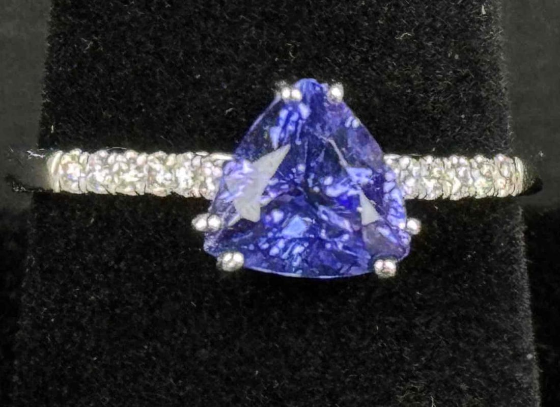 Iliana 18K White Gold AAA Tanzanite and Diamond Ring (1 of 8)