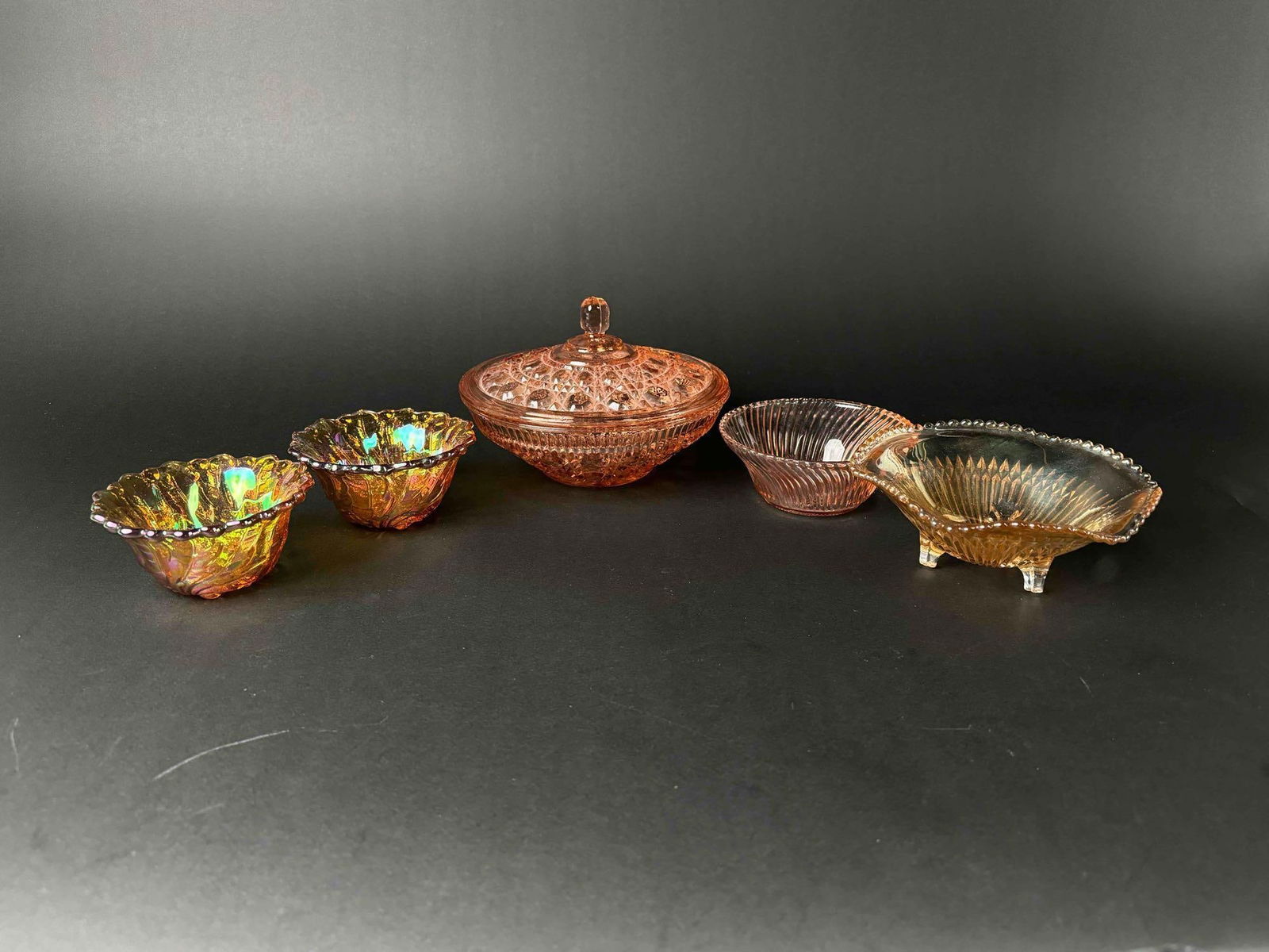 Set of 5 Vintage Depression Glass Bowls (1 of 10)