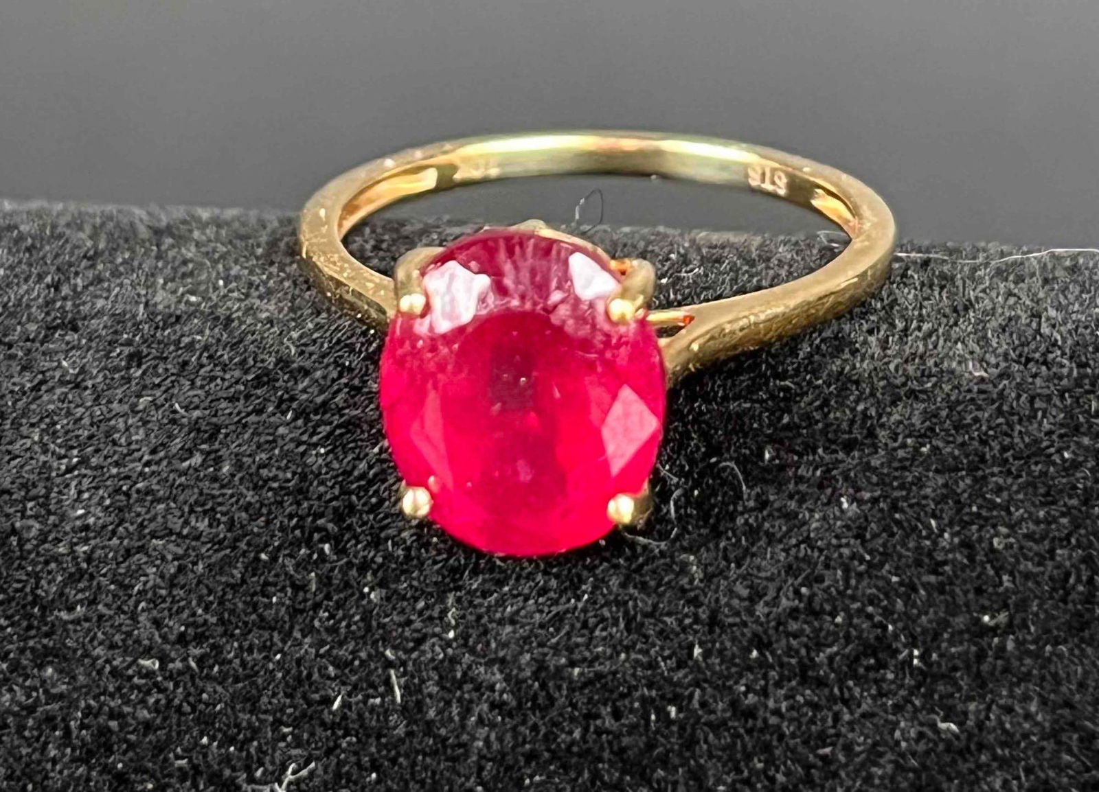 10 K Gold Niassa Ruby ring (1 of 6)