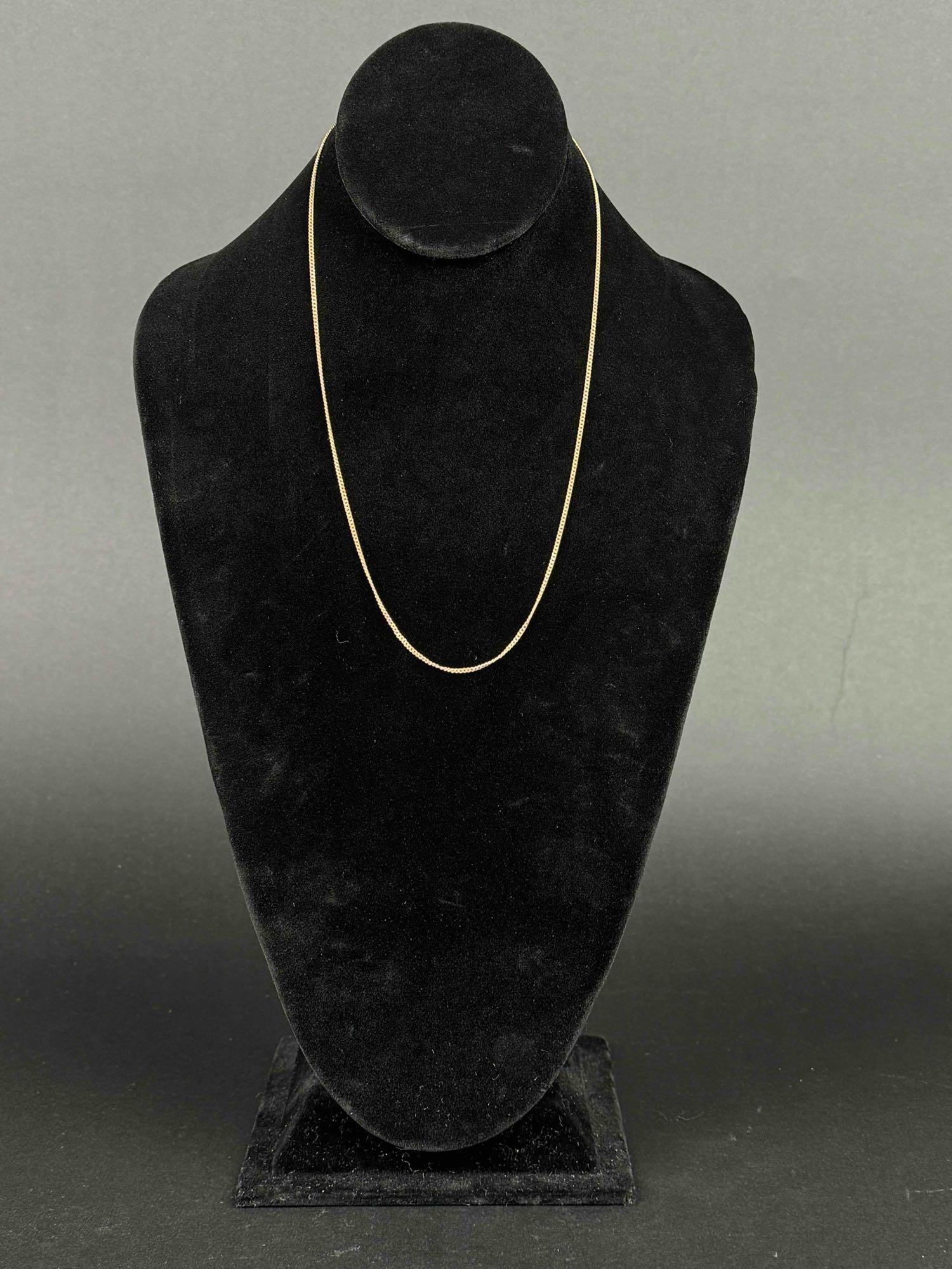 12 K Gold Chain Necklace (1 of 3)