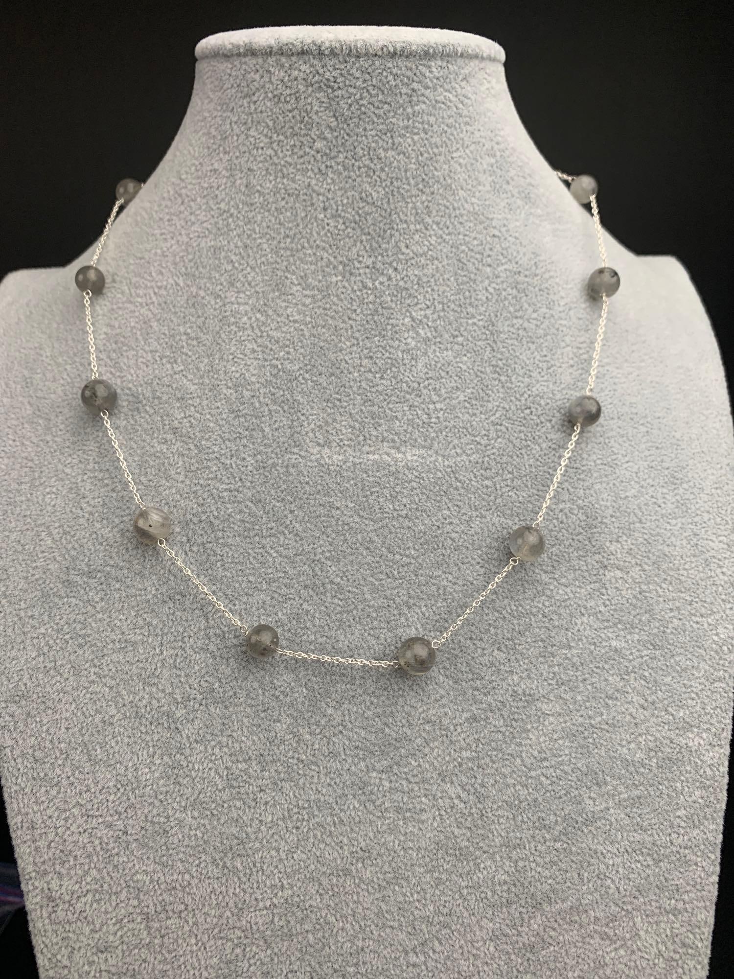 Labradorite Beaded Sterling Silver Necklace: Labradorite beaded sterling silver necklace. Necklace is 20" and comes out to 37.50 CTW. Necklace is in excellent condition. Please refer to photos for further details. Please note all lots sho