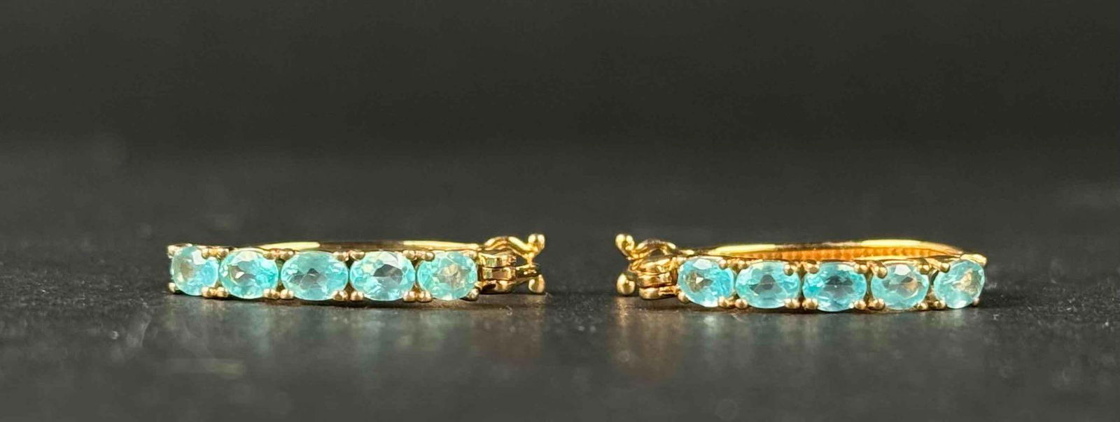 Karis Green Apatite Earrings: Green Apatite earrings made with gold plated brass. Earnings are marked with " STS Karis ". Green apatite has 1.85 CTW. In good condition. Please see photos for additional details. | Please