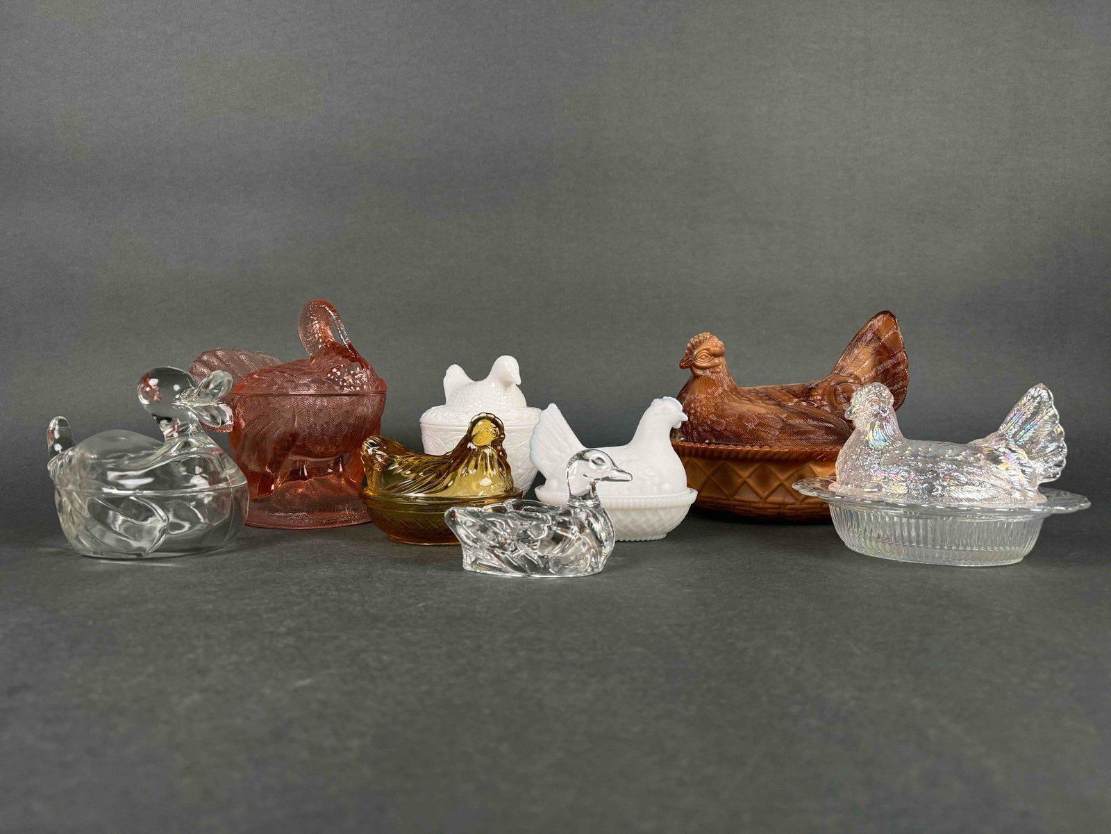8 Pieces of Mixed Branded Glass Dishes (1 of 9)