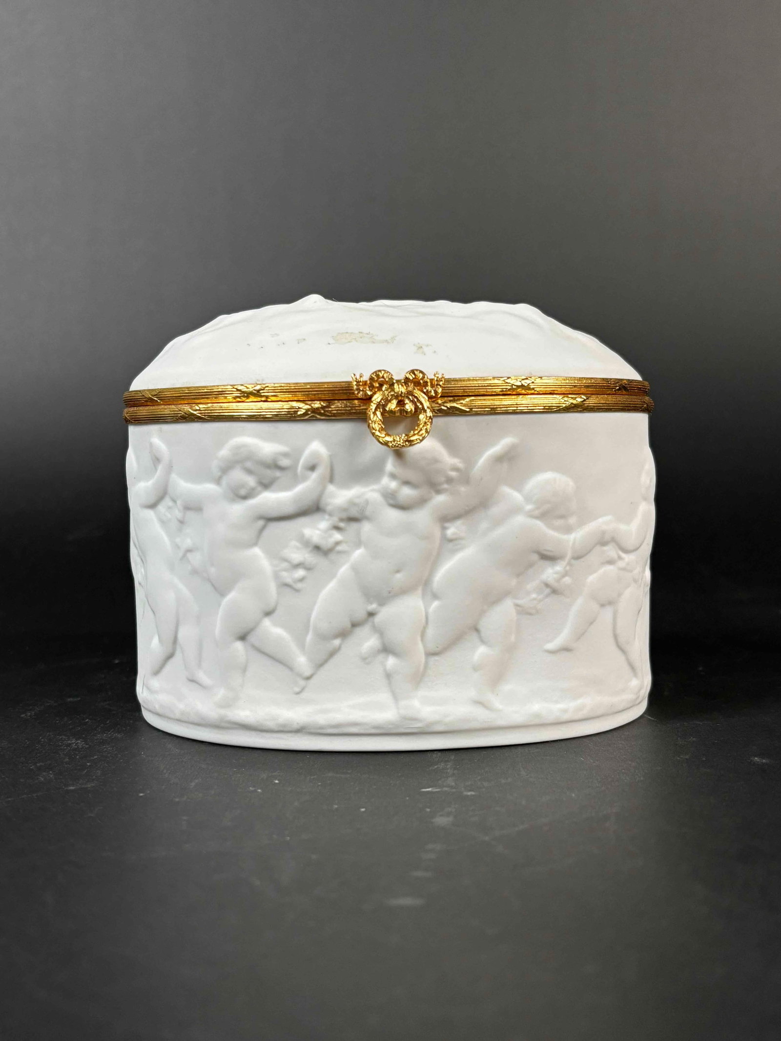 Cherub Jewelry Box (France) (1 of 10)
