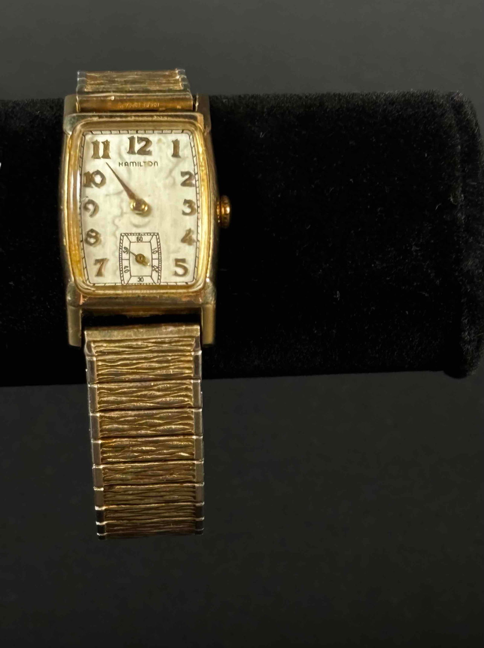 Hamilton USA 14K Gold Mens Watch (19 Jewels) (1 of 8)